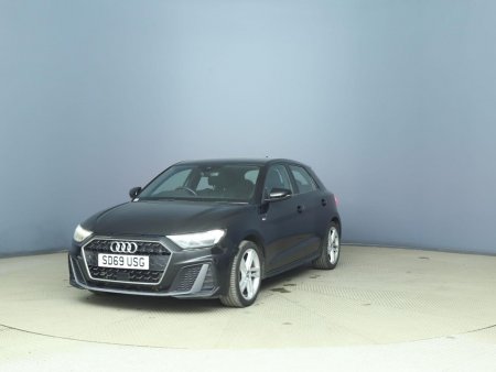 AUDI