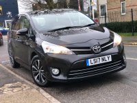 TOYOTA VERSO