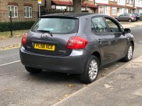 TOYOTA AURIS